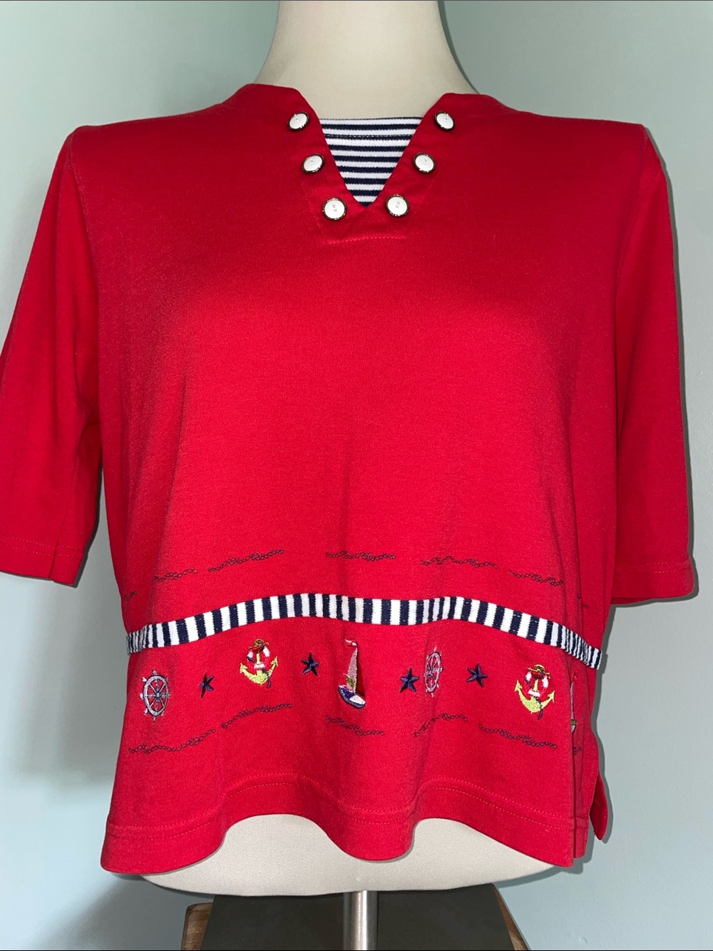 Vintage BonWorth Red Nautical Embroidered Sailboat Anchor Short Sleeve Top